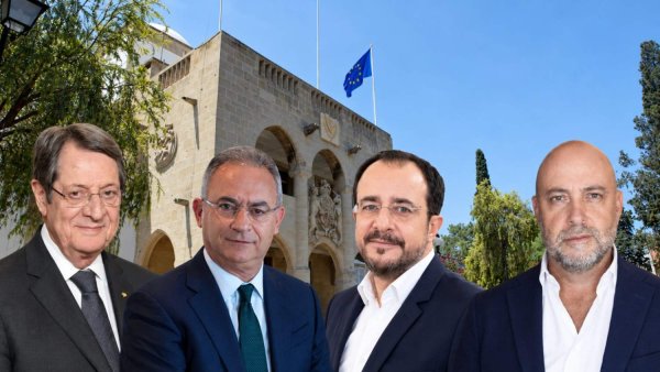 Eski Cumhurbaşkanı Anastasiyadis, DİSİ ve Hristodulidis'i ikinci turda birbirini desteklemeye çağırdı